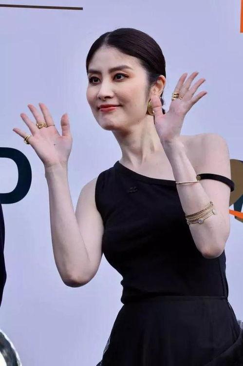 亲和的明星,揭秘亲和明星的神秘魅力