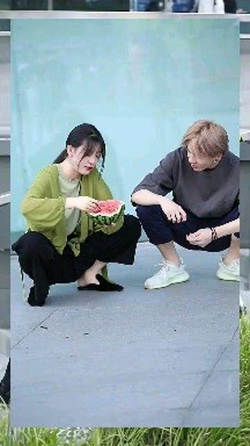 姐姐吃瓜现场,揭秘娱乐圈幕后真相