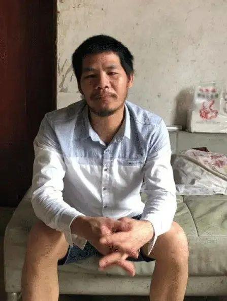 网红周力齐,网红界的璀璨明星，揭秘他的爆红之路