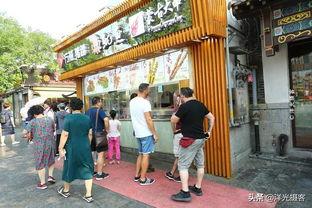 国内特色的网红小吃街,网红小吃街的味蕾盛宴