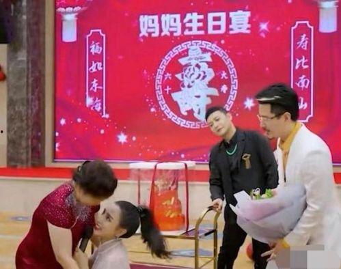 山东网红服务员工资